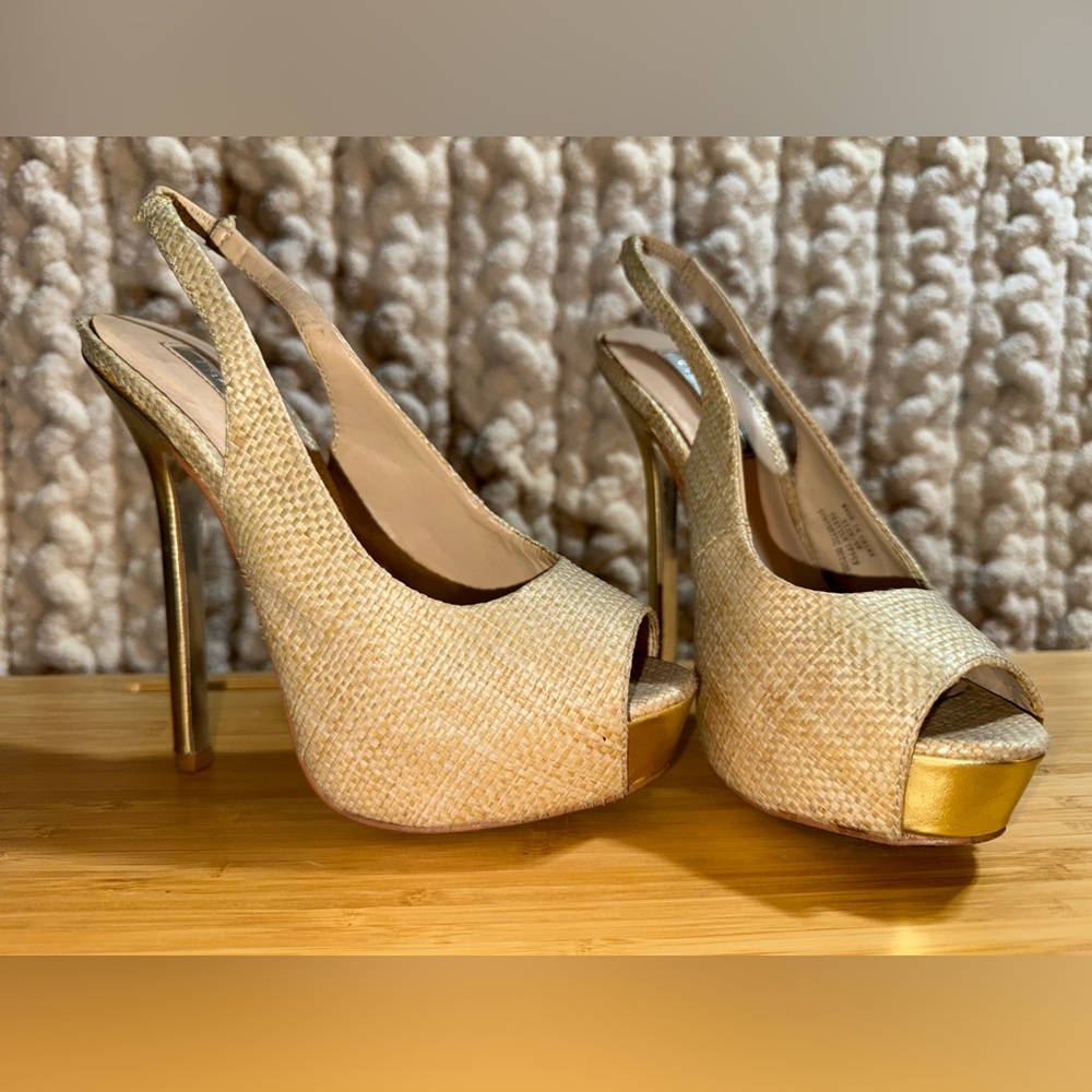 H by Halston Gold Peep-Toe Slingback Heels